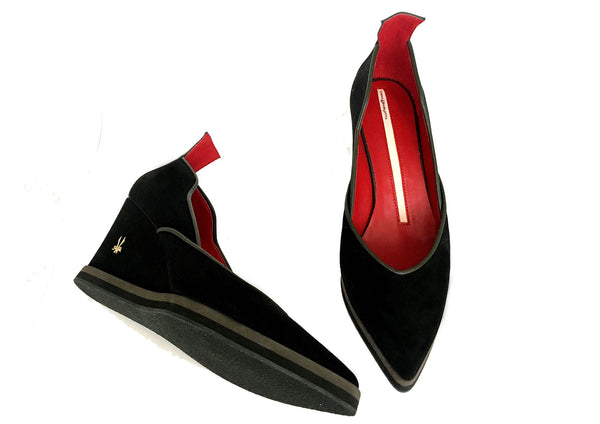 Black Wedge classic vegan shoes made in Italy by Ivana Basilotta for No Ones Skin 